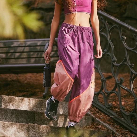 FP Movement by Free People Pants - NWT! FP Movement Women's Free
Throw Pants Multiple Sizes!!!!